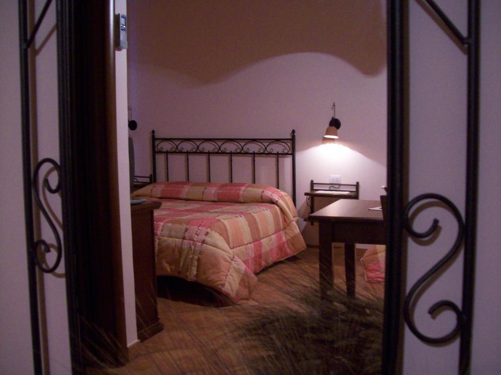 زافيرانا إتنيا Poggiofelice B&B المظهر الخارجي الصورة